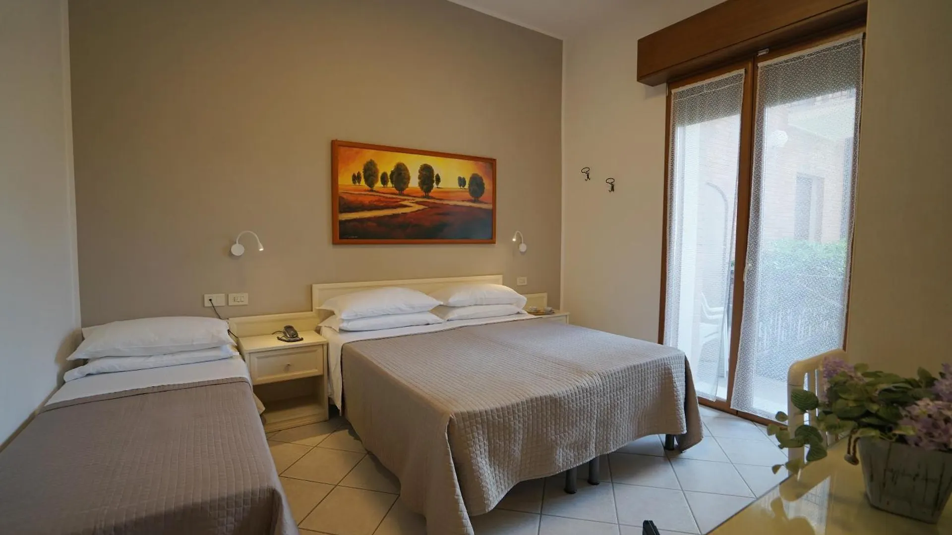 Hotel Villa Fulgida 卡托利卡