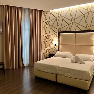 *** Hotel Catone District Italië